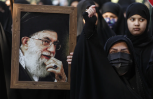 Irán tras Jameneí: entre la euforia y el duelo, con las mujeres en el centro de una fractura histórica