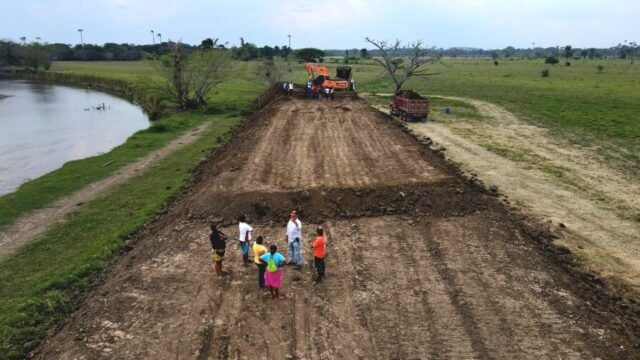 6edb03fb-4982-4f4f-8f81-f08859c14bf3