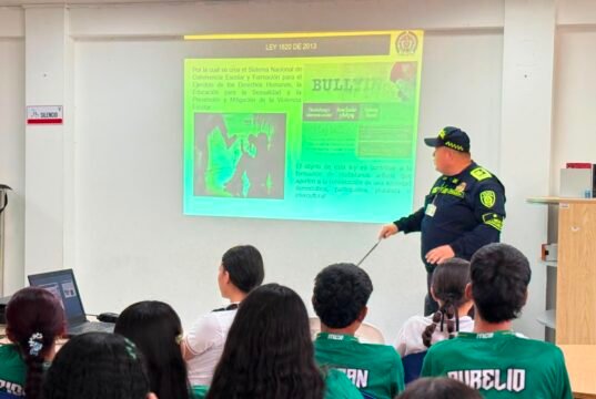Policía fortalece prevención en adolescentes de Hato Corozal