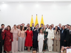 Abelardo De La Espriella posesionó a sus 18 ministros y a la consejera para las regiones